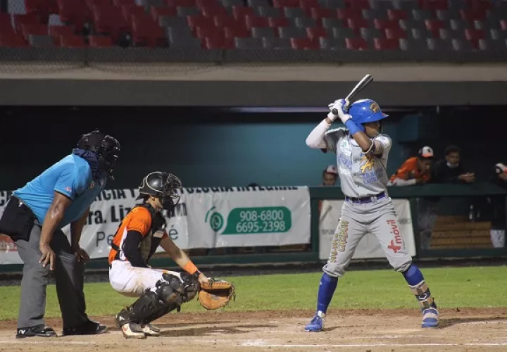Inauguración de béisbol camboó de fecha. Foto: Fedebeis
