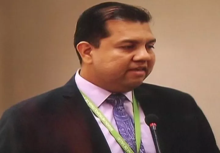 Leonardo Labrador, exjefe de Epidemiología del Ministerio de Salud, es propietario del laboratorio Sermedic señalado en este caso. Archivo.