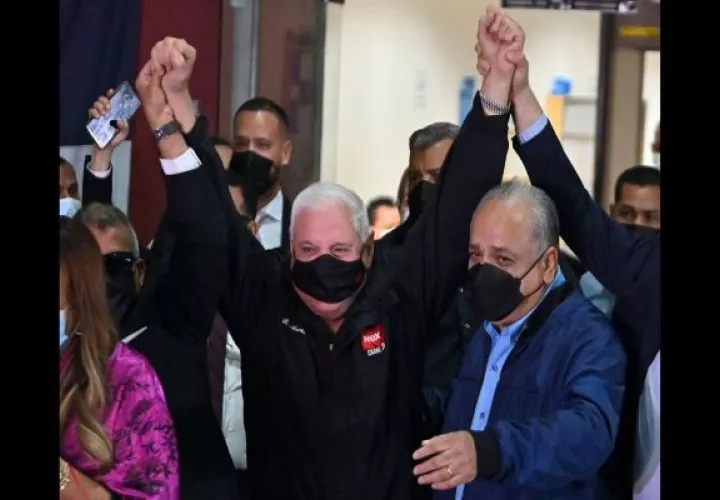 Ricardo Martinelli marca de primero en todas las encuestas de opinión, por el momento. Foto: Grupo Epasa