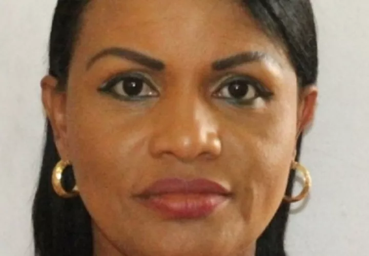 Marquelda Rodríguez Herrero de González.