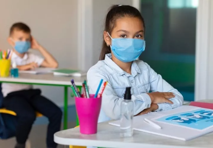 En dos semanas y días los estudiantes retornarán a las clases presenciales. Foto: Ilustrativa / Freepik