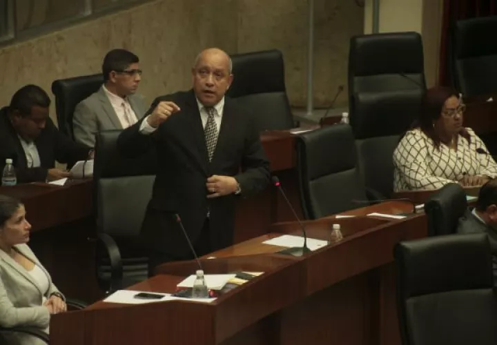 Crispiano Adames, presidente de la Asamblea Nacional hizo el anunció en el día de ayer. Archivo.