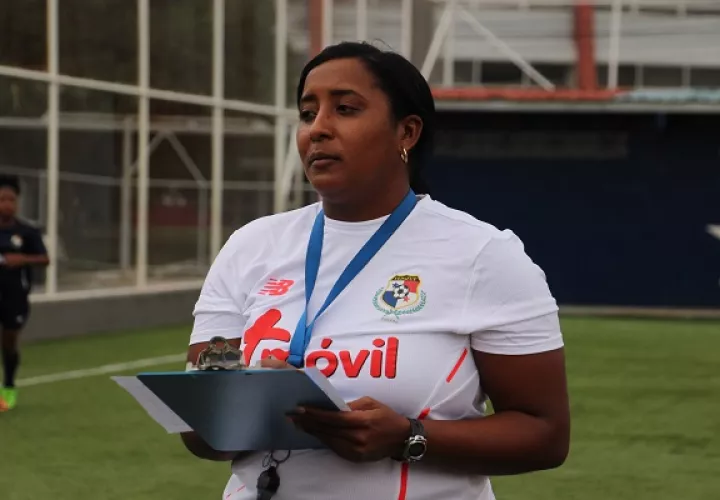 Raiza Gutiérrez dirigirá la Sub-17 femenina. Foto:Fepafut