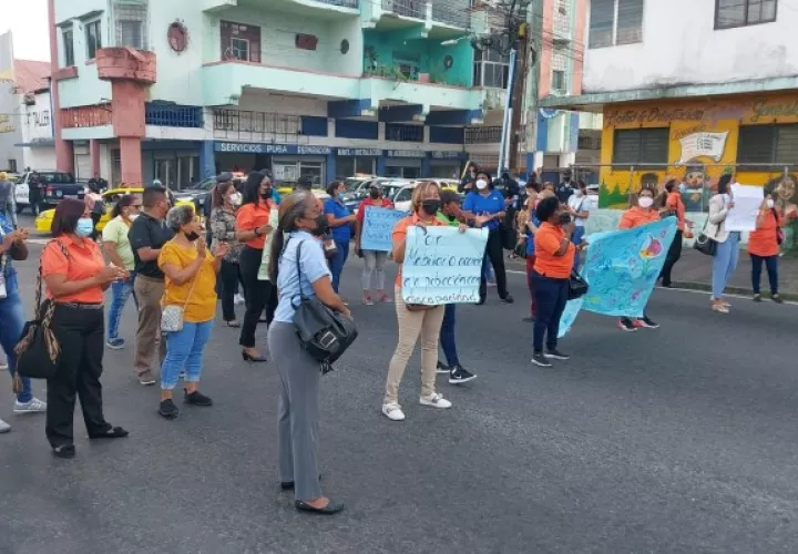 Los docentes del IPHE precisan que faltan talleres y en los salones de clases hay más de 30 alumnos. Foto. Diomedes Sánchez