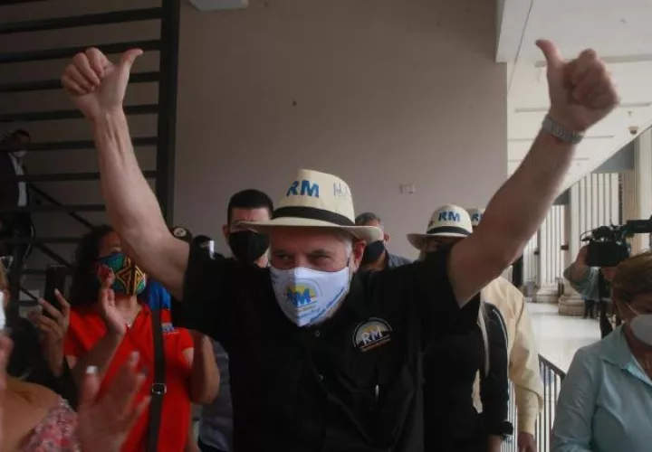 El expresidente Ricardo Martinelli marca de primero en todas las encuestas. Foto: Grupo Epasa