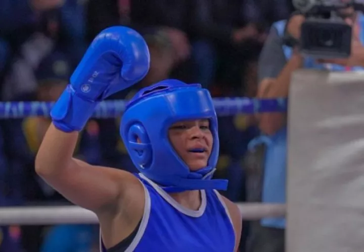 Xiomara Santamaría ganó plata en boxeo.