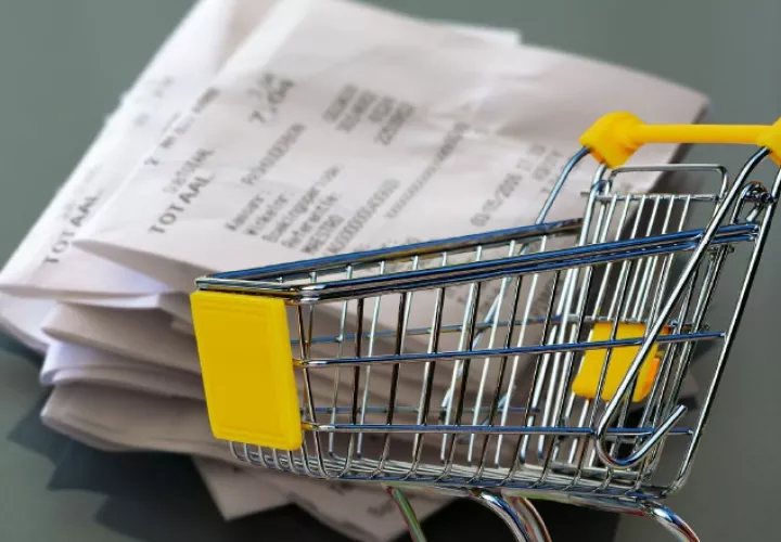 Desempleo e inflación pone a los panameños a elegir entre la alimentación, el pago de sus casa o alquileres, y el pagos de los servicios básico.  Archivos