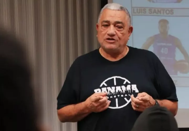 Flor Meléndez coach de Panamá. Foto:Fepaba