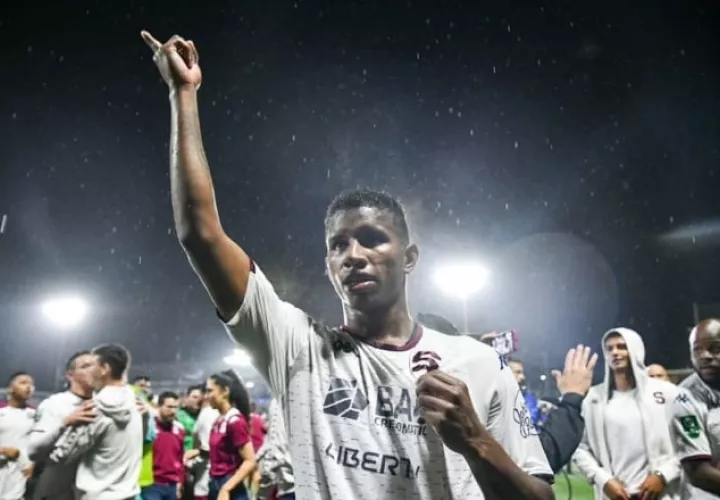 Fidel Escobar, salió campeón con el Saprissa. Foto: Instagram