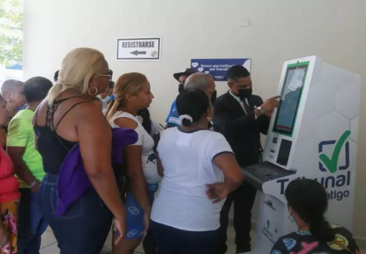 Explicó que ya existen 2,200 activos y que pueden estar haciendo el trabajo con el app. Foto: Grupo Epasa