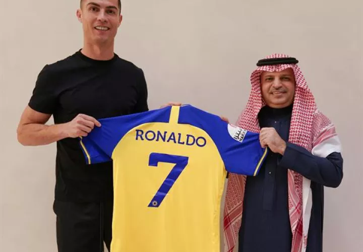  Cristiano Ronaldo 