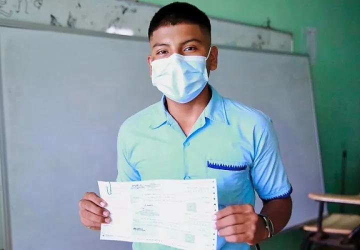 Los estudiantes de las comarcas también podrían cobrar este mes. Foto: Ifarhu