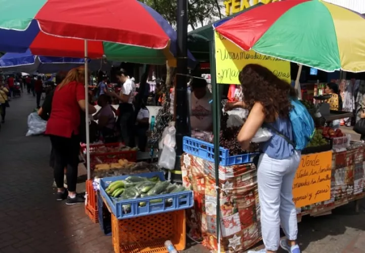 Nueve de cada 10 empleos que se están generando actualmente en el país son temporales o informales, dice analista. Cortesía