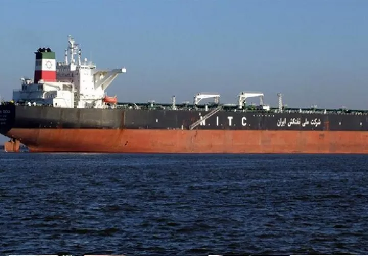 Los buques iraníes se enfrentan a sanciones de Estados Unidos.