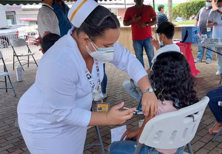 La invención y desarrollo de las vacunas es uno de los logros más importantes de la medicina.Foto / Mayra Madrid.