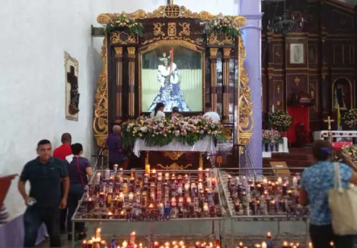 Imagen del Cristo Negro de Portobelo. Felix Sittón