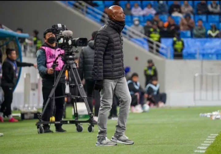 Jorge Dely Valdés, técnico del equipo panameño. Foto: Fepafut