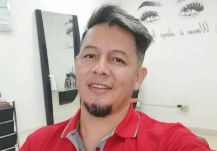 Alexis González era maquillista de las principales caras de Medcom. 