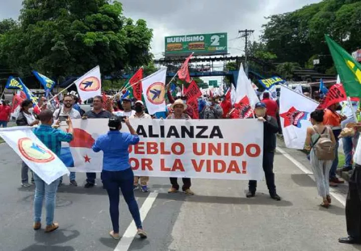 Docentes se mantienen en huelga. Archivo.
