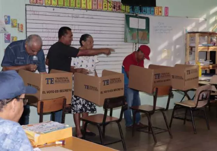 En la contienda de 2019 fueron 861 puestos disputados y en 2024 son 885.