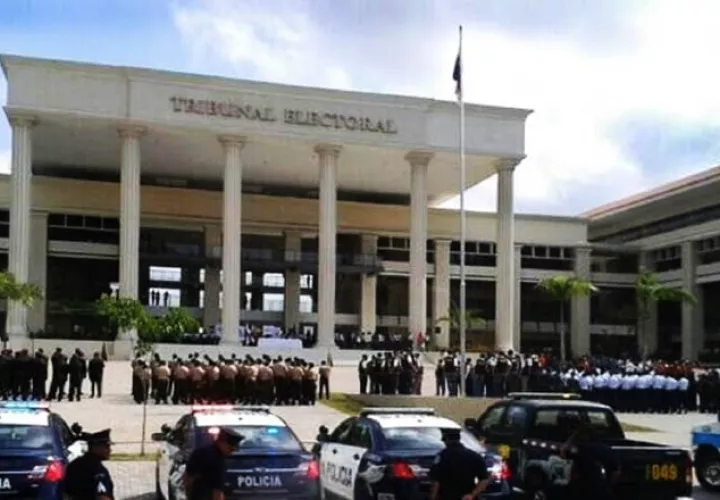 Traspaso de mando de la fuerza pública. Foto: Archivos