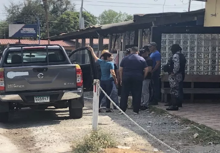 Por este hecho de sangre  no hay aprehendidos a pesar de los innumerables operativos realizados, incluyendo en los puntos de acceso a la provincia. Foto.Thays  Domínguez