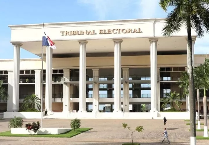 El Tribunal Electoral aún no ha impreso las papeletas para presidentes. Foto: Cortesía