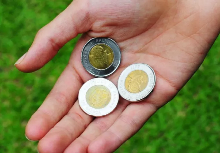 Las monedas han quedado en medio de señalamientos de falsificaciones.