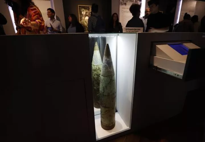 Exposición 'Bombas no detonadas' del fotógrafo y arquitecto panameño Alfredo J. Martiz.