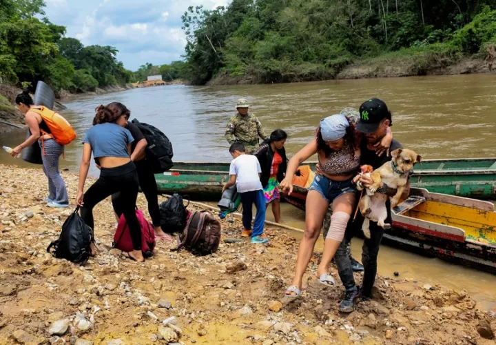 Migrantes se exponen al peligro al usar esta ruta mortal. Foto: Cortesía