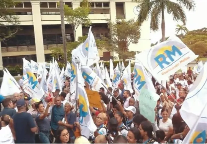 El partido Realizando Metas mantiene una inscripción de 271,362.