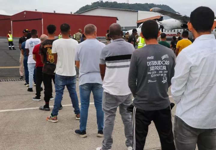 Panamá ha realizado cinco vuelos de deportación de migrantes irregulares. Foto: Archivo