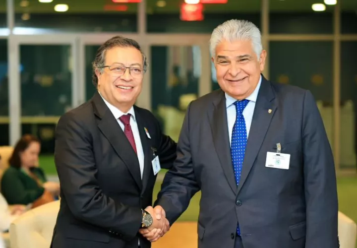 El presidente de Colombia, Gustavo Petro, junto a su homólogo panameño, José Raúl Mulino. Foto: Cortesía