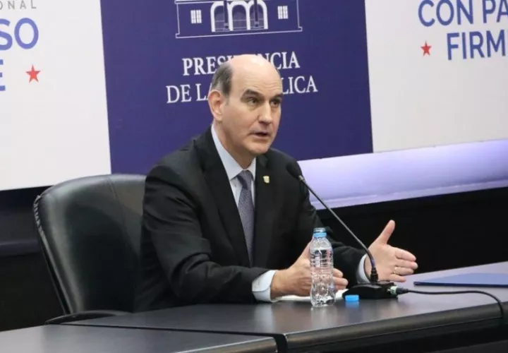 Felipe Chapman, ministro de Economía y Finanzas. Foto: Archivo