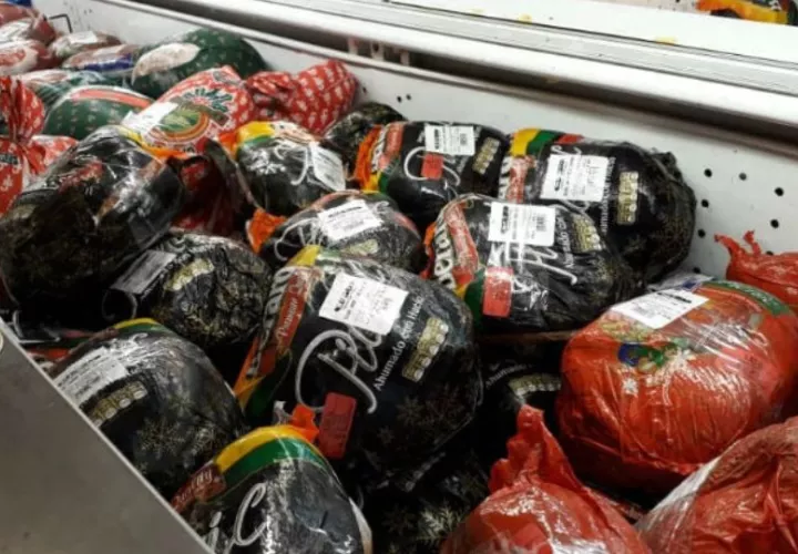 El gobierno importó jamones para vender en las ferias. Foto: Archivo