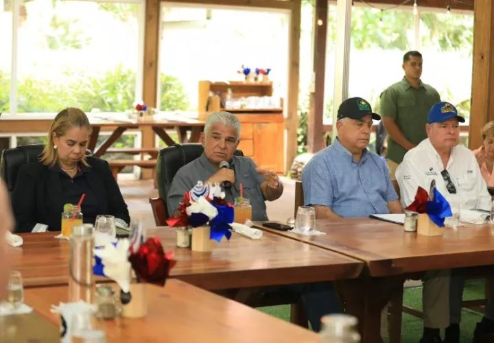 Reunión con el presidente José Raúl Mulino. Foto: Cortesía