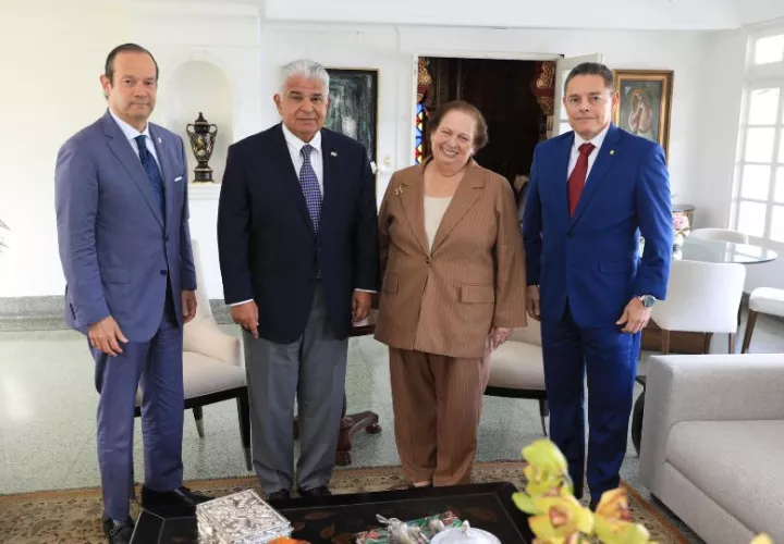 El encuentro se llevó en el Palacio de Las Garzas. Foto: Cortesía
