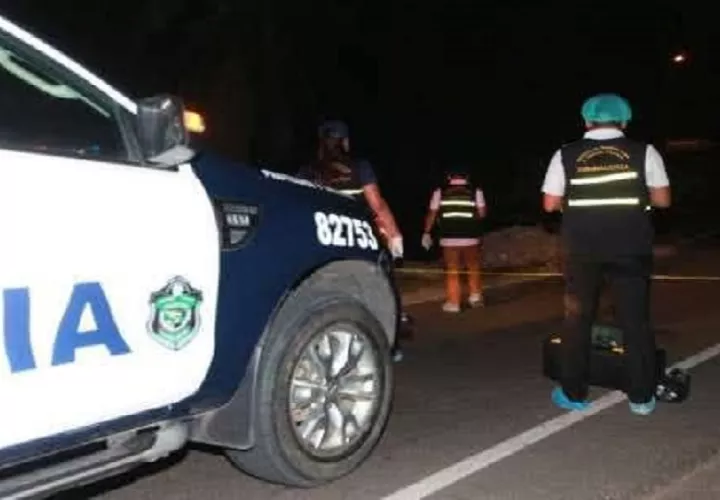 El cuerpo del hombre fue enviado a la morgue judicial de la ciudad de Colón para la necropsia de rigor.  Foto. Diomedes Sánchez