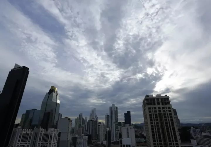 Al cierre de noviembre, la deuda pública de Panamá se situaba en 53.873 millones de dólares.  Foto: EFE