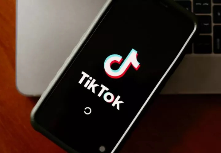 Logo de la plataforma Tik Tok. Foto: EFE