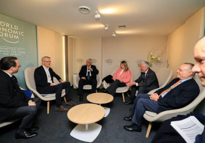 El encuentro se dio en el marco del Foro Económico Mundial en Davos. Foto: Cortesía