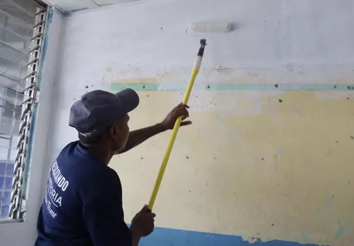 Trabajos en escuelas de Panamá Centro. Foto: Cortesía