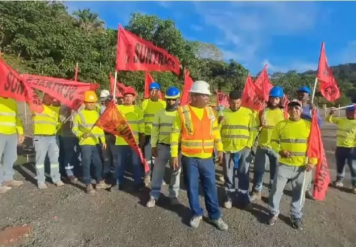 Miembros del Sindicato Único Nacional de Trabajadores de la Construcción y Similares (Suntracs). Foto: Cortesía