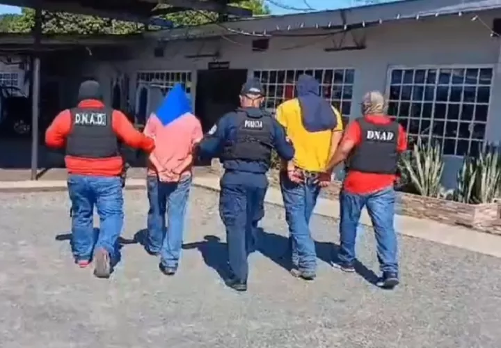 Los dos ciudadanos enfrentarán a un Juez de Garantías. Foto. Melquíades Vásquez