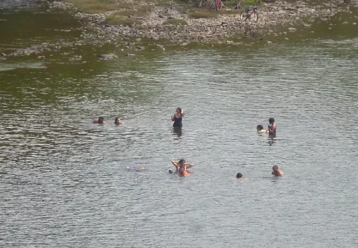 En el corregimiento de Ponuga un joven se fue al río con sus amigos, ejecutó un clavado y se golpeó con un tronco. Foto. Ilustrativa