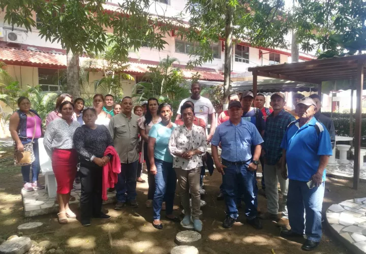 comunidades-mina-cobre_easy-resize.com_1.jpg