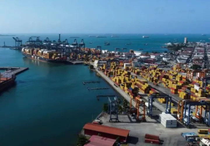 Puerto del Canal de Panamá. Foto: EFE