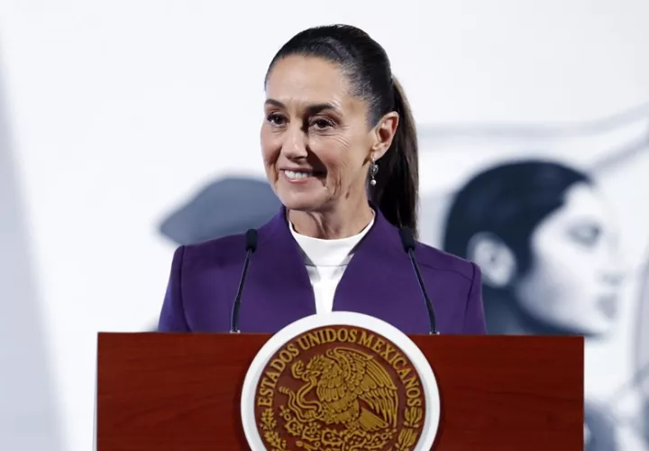 Sheinbaum dijo que con esta decisión arancelaria nadie gana. Foto: EFE