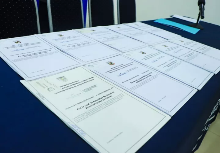 Títulos de propiedad. Foto: Cortesía