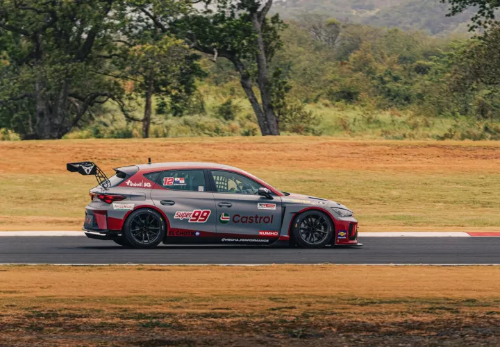 auto-carrera-valida_easy-resize.com_.jpg